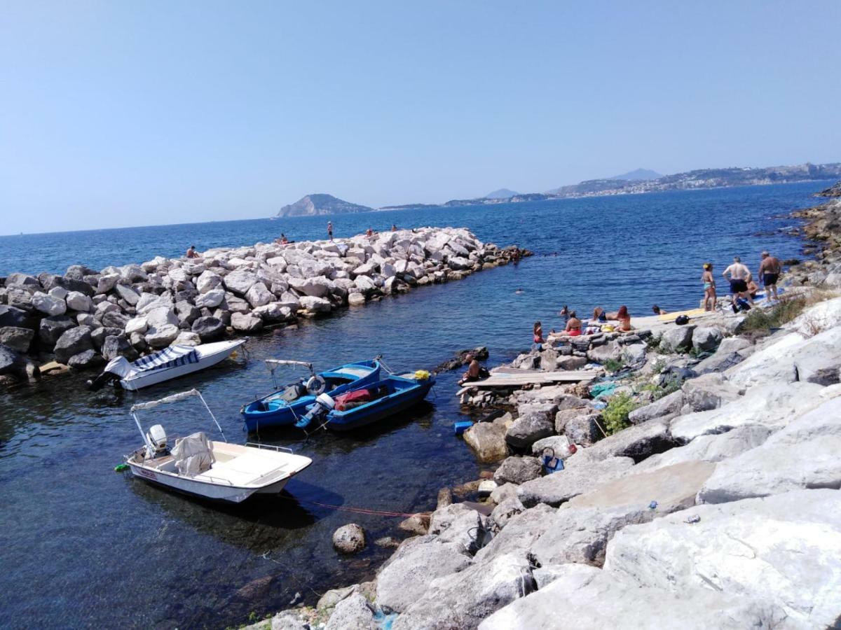 Valerio'S Flat Apartman Pozzuoli Kültér fotó