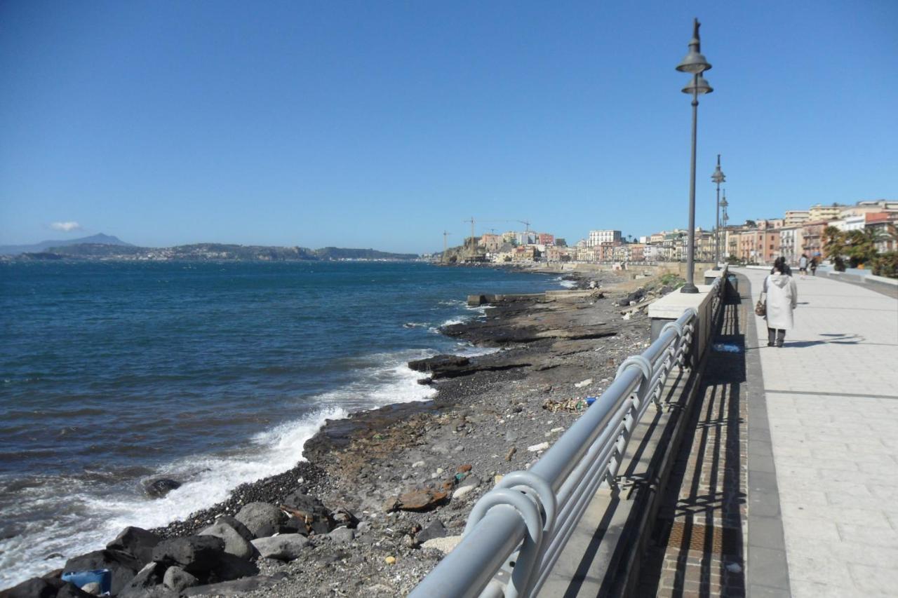 Valerio'S Flat Apartman Pozzuoli Kültér fotó